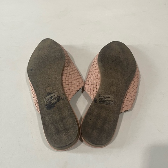 Universal Thread Pink Woven Mules - Picture 6 of 6